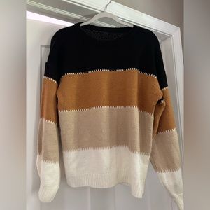 New without tags Women’s Balloon Sleeve Sweater Size Medium M